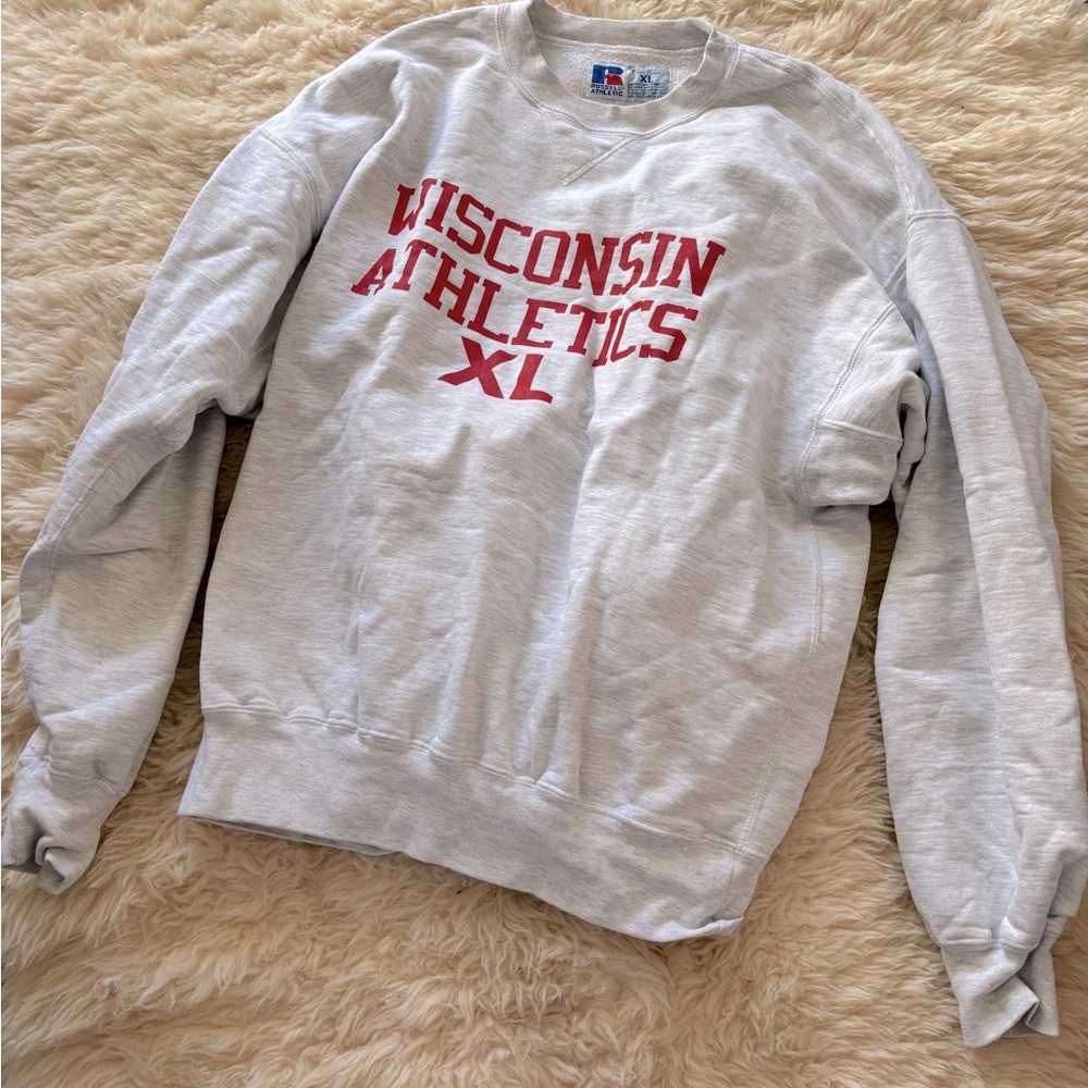 sweatshirt